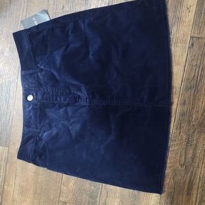 NWT M F21 NAVY CORDUROY SKIRT